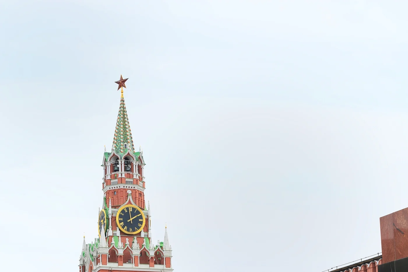 Москва и парк «Патриот», 2 дня